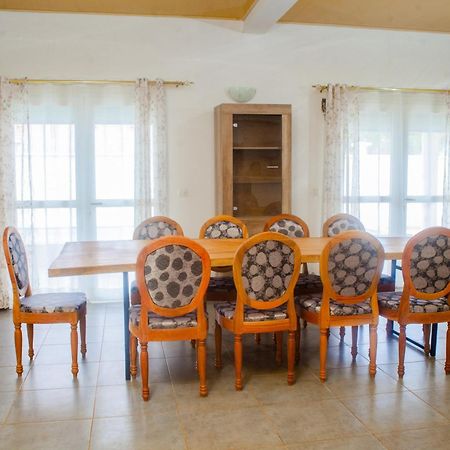 Sumptuous Villa In Antsiranana With Private Pool Antsiakambony Exterior foto